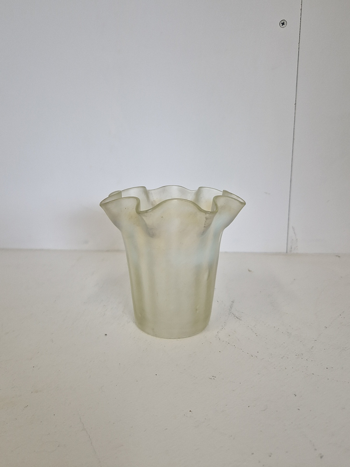 Small Straw-Vaseline Gas Lampshade | English c.1900