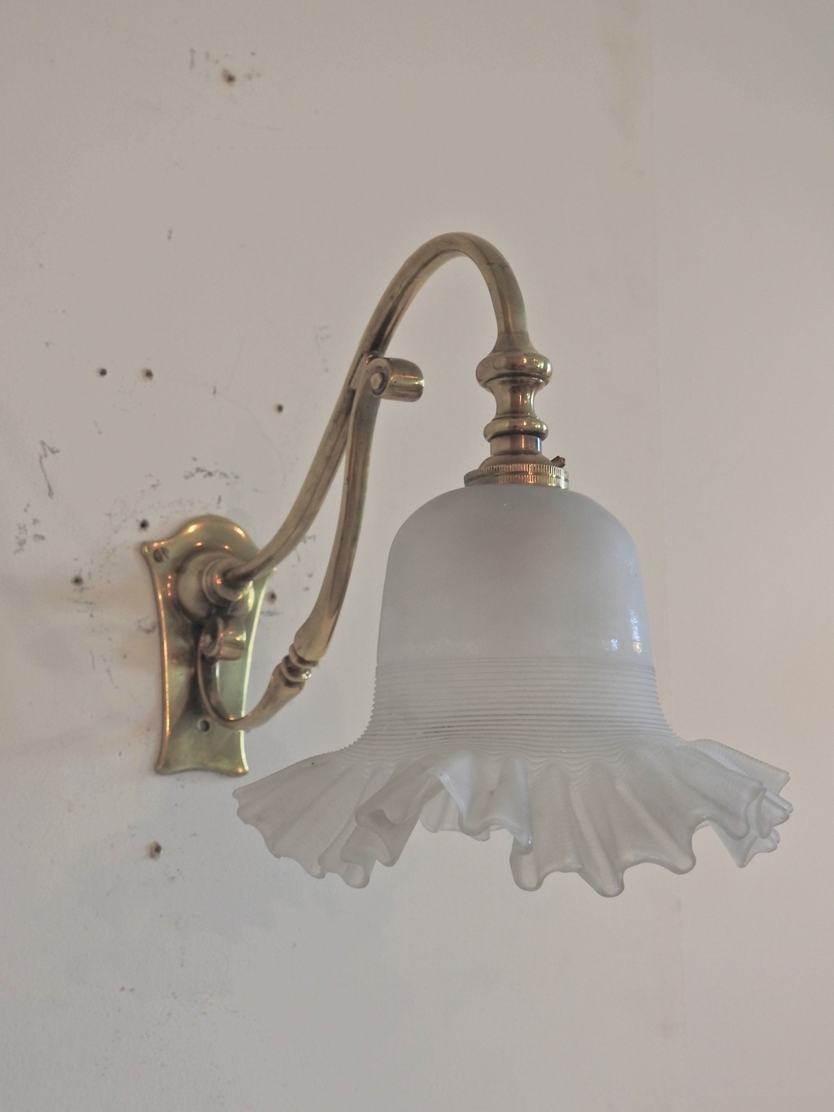 F & C Osler, Birmingham | 2 Edwardian Wall Lights | England c.1910 | SOLD - Image 2