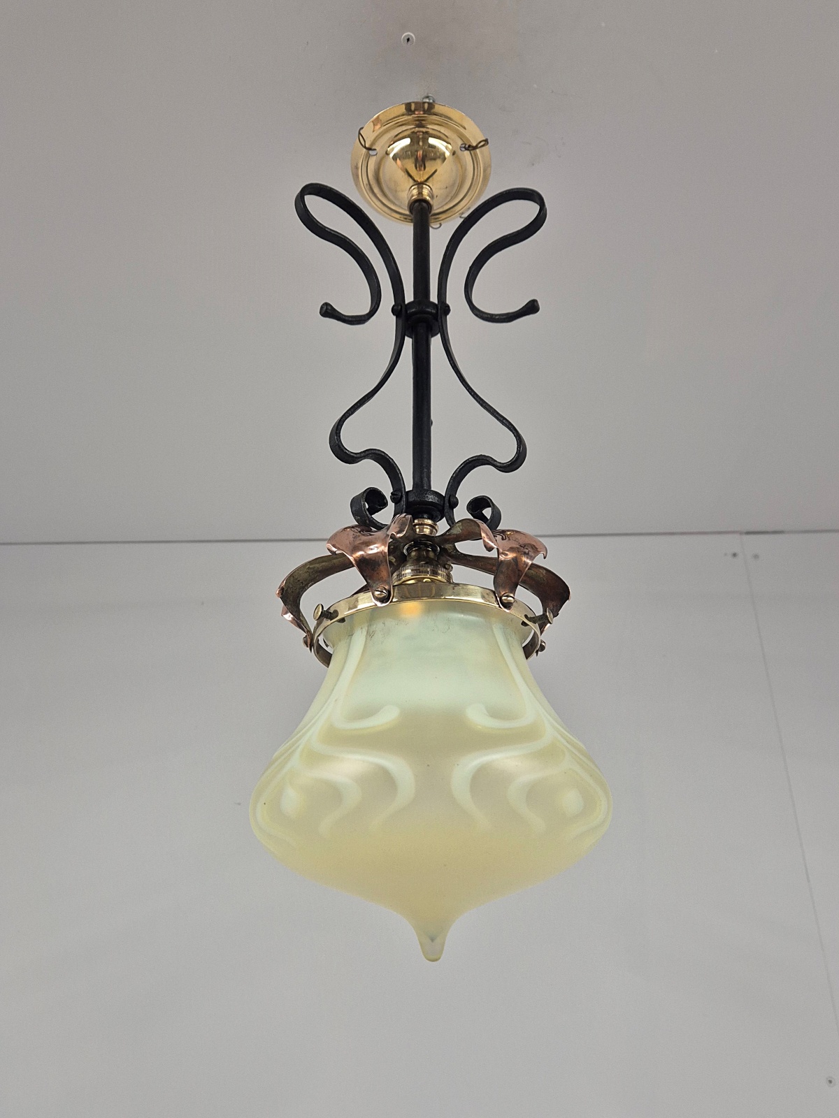 John Walsh Walsh | Vaseline-glass Arts & Crafts Lantern | England c.1900 - Image 5