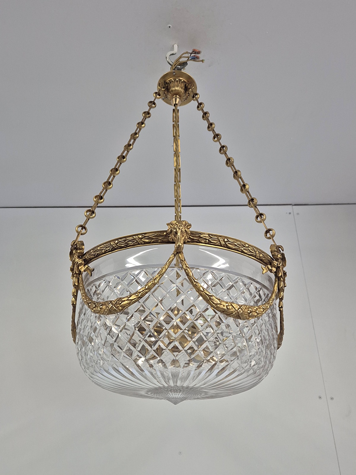 F & C Osler, Birmingham | Cut-Glass Neo-classical Plafonnier | England c.1910 | SOLD - Image 5
