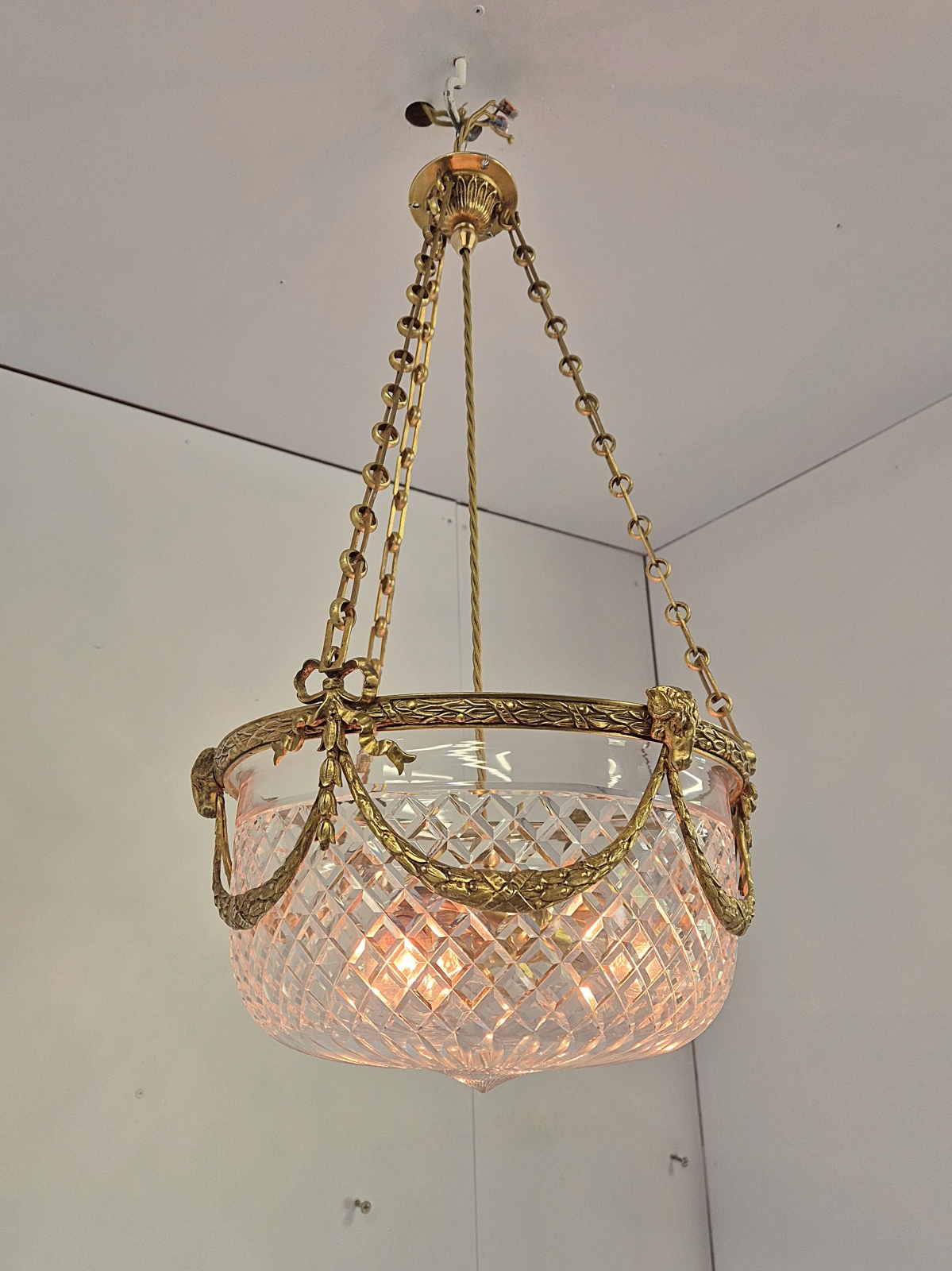 F & C Osler, Birmingham | Cut-Glass Neo-classical Plafonnier | England c.1910 | SOLD - Image 6