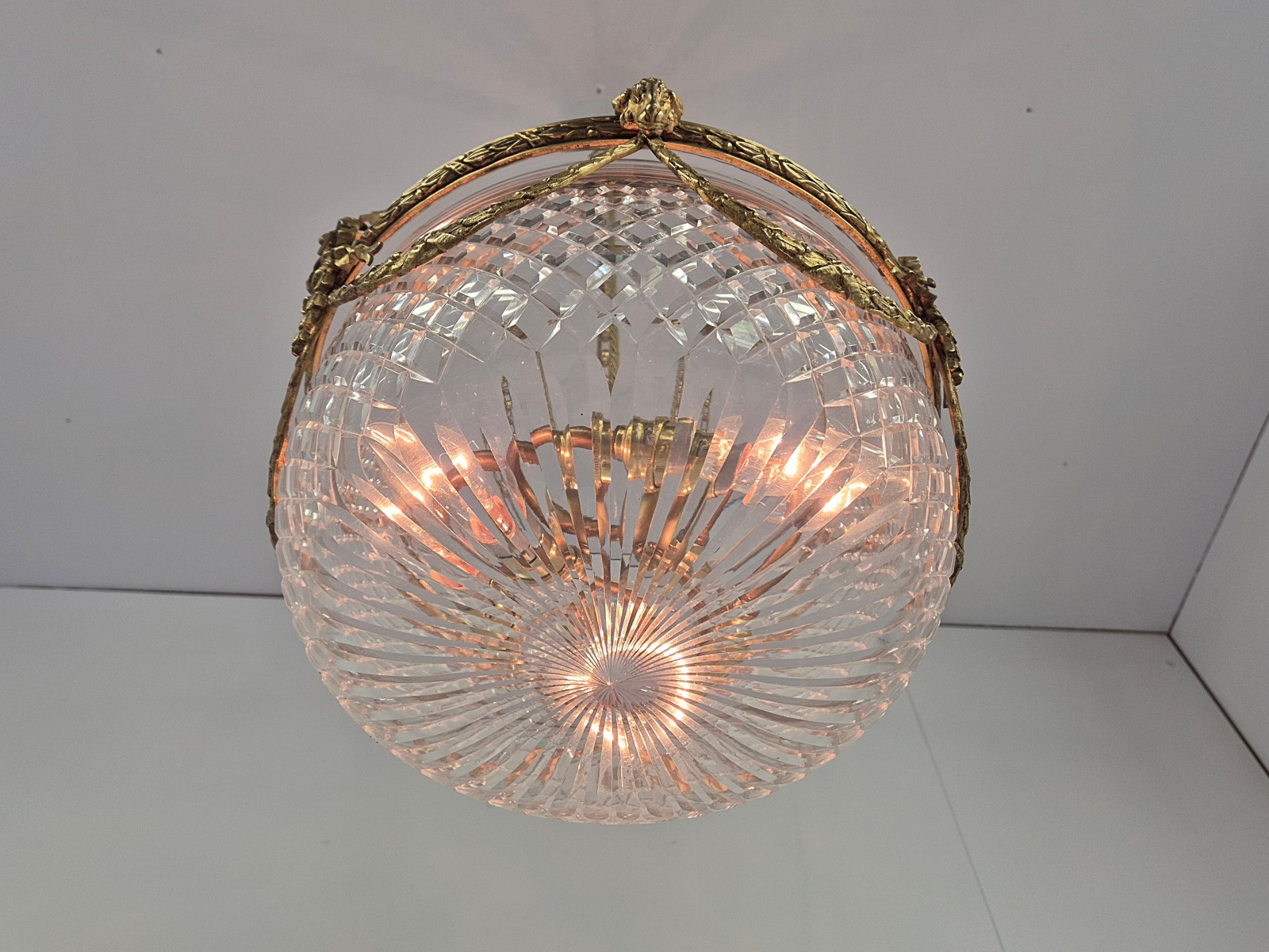 F & C Osler, Birmingham | Cut-Glass Neo-classical Plafonnier | England c.1910 | SOLD - Image 8