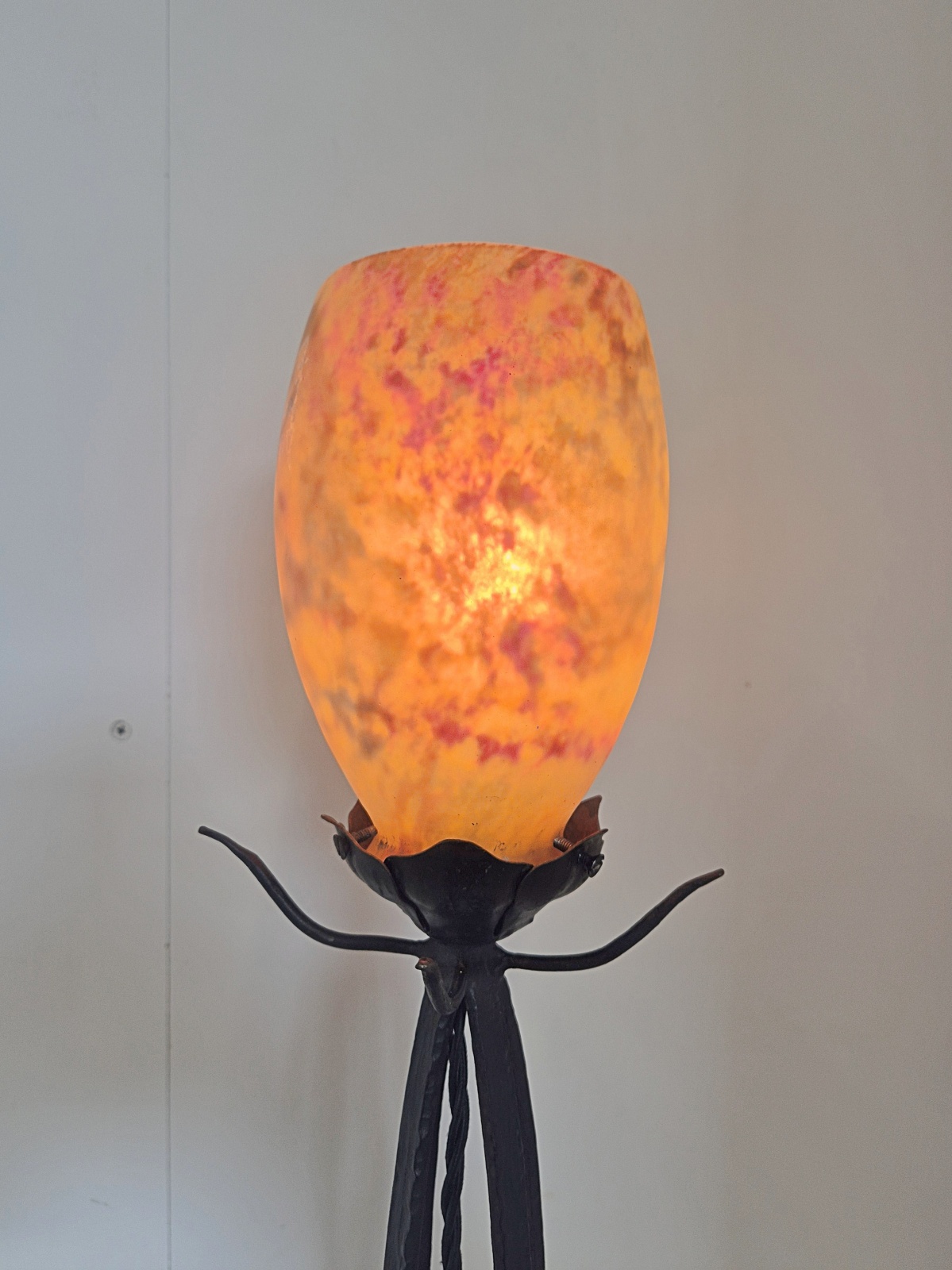 Daum Fréres, Nancy | 2 Pate-de-verre Table Lamps | France c.1925 - Image 6