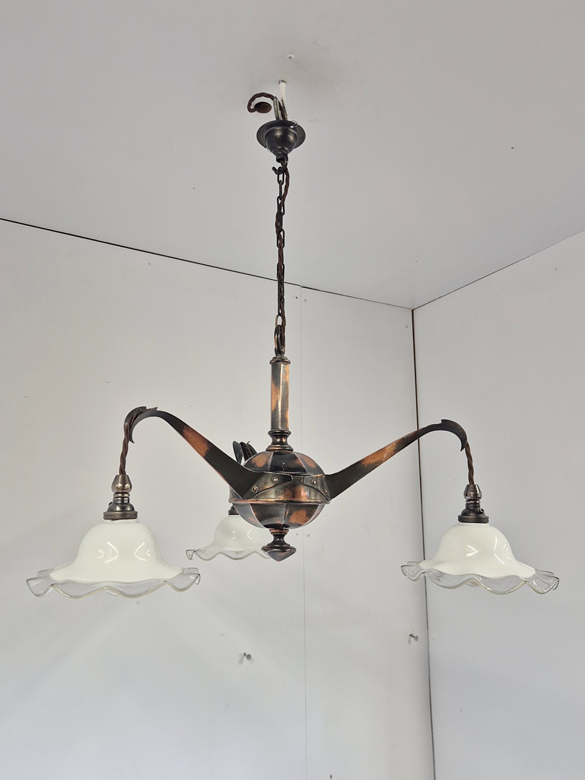 H.W Landon & Brothers, Birmingham | Arts & Crafts Electrolier | England 1914-24 - Image 7