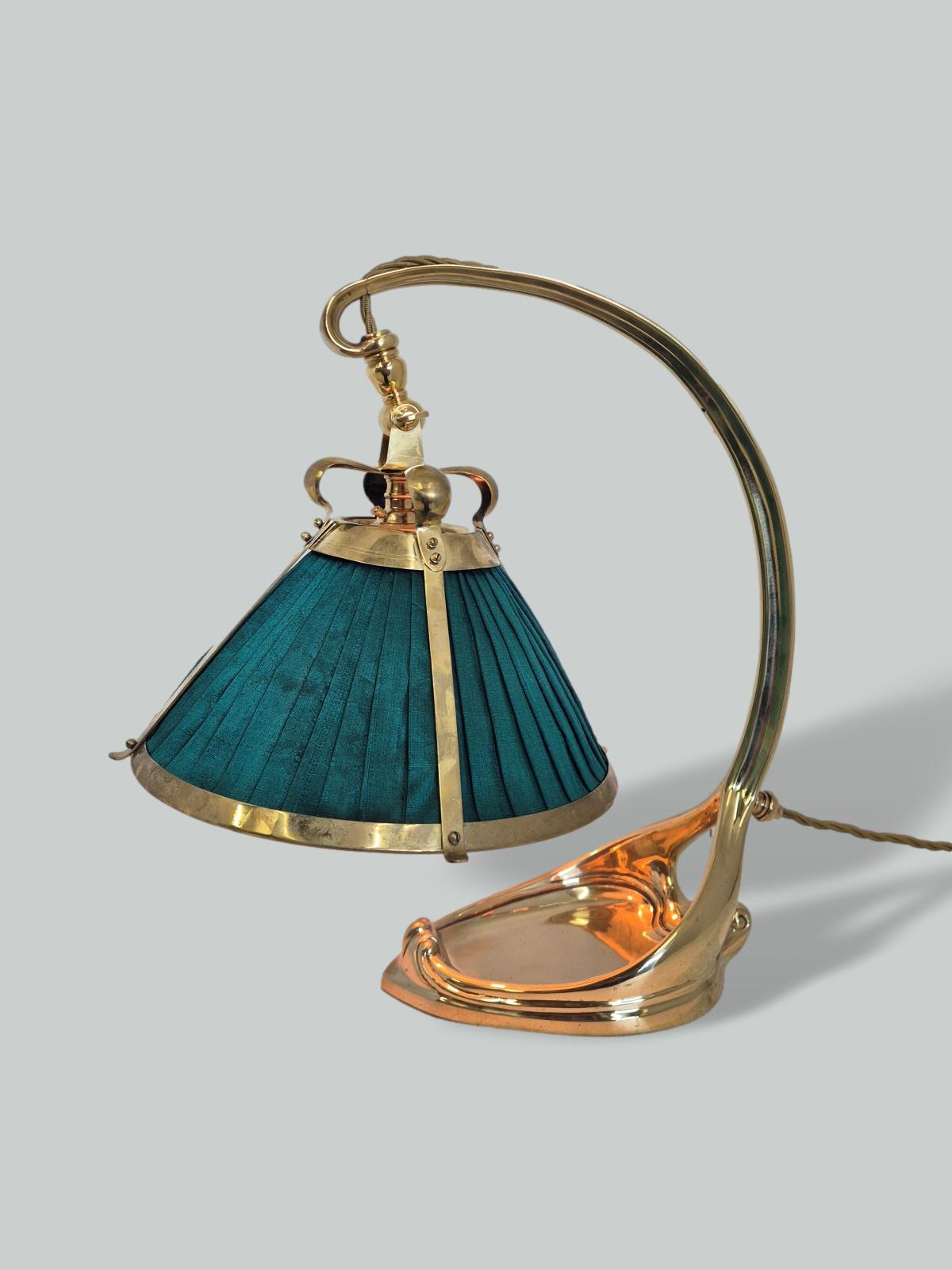 Unsigned | Art Nouveau Desk Lamp | England c.1905