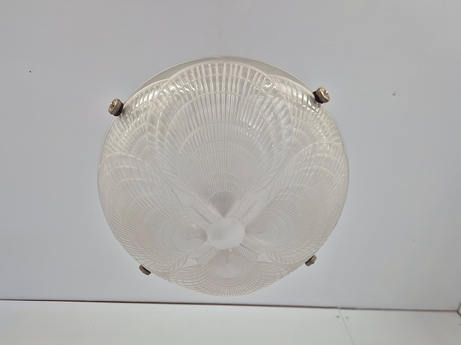 René Lalique | Frosted 'Vase Coquilles' Plafonnier | France c.1925-35 - Image 7