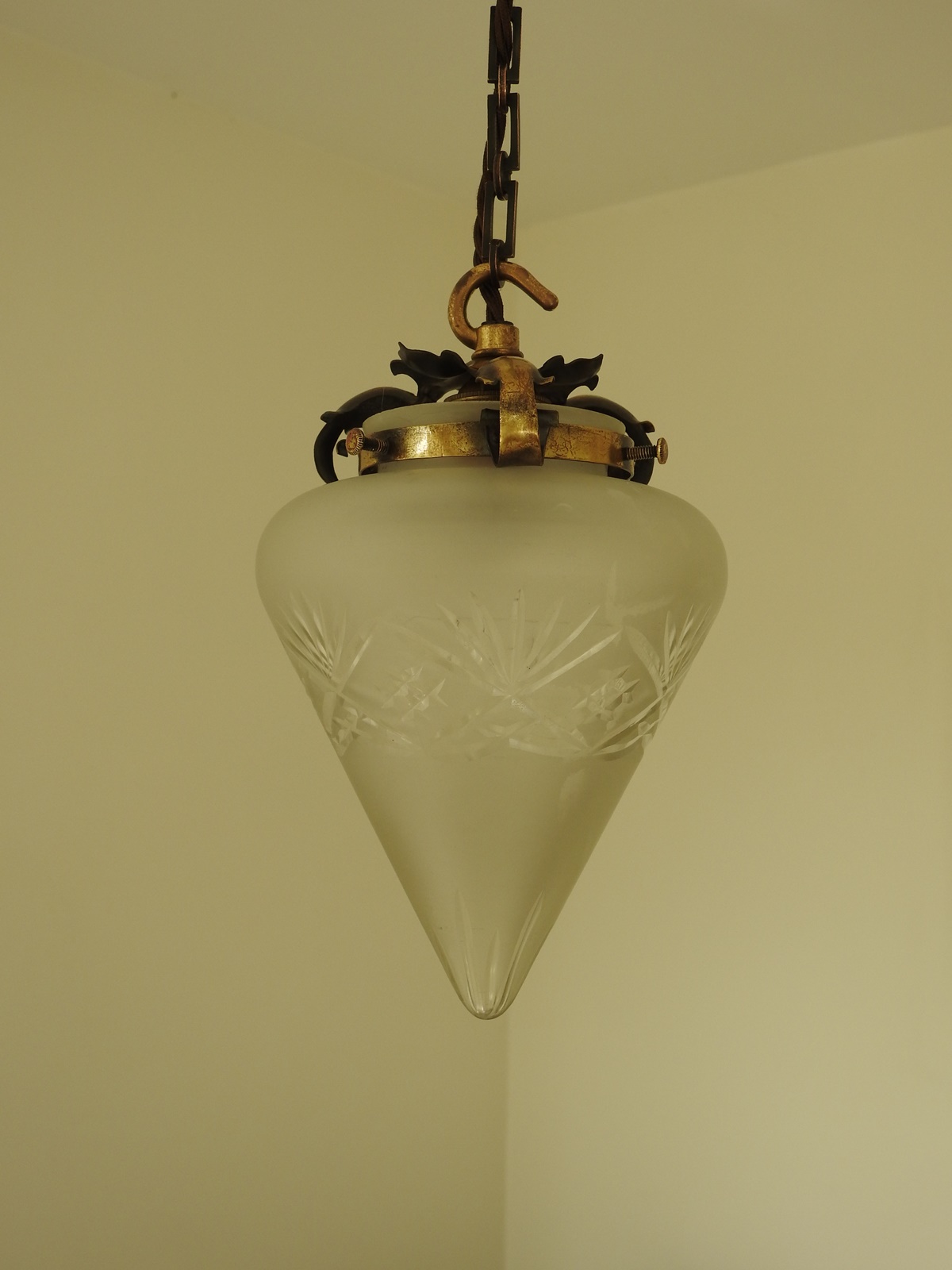 Unsigned | 3 Cut-Glass Pendant Lampshades | English early c.20th - Image 3