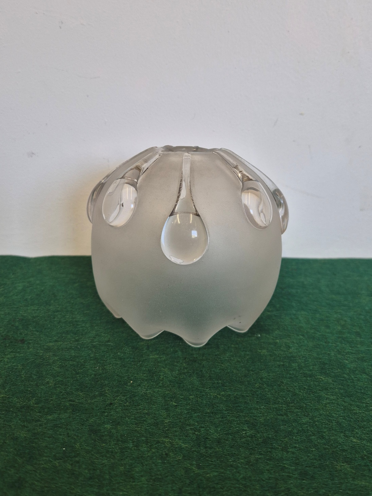 Stuart & Sons | Bulbous Satin-Glass "Teardrop" Lampshade | England c.1900