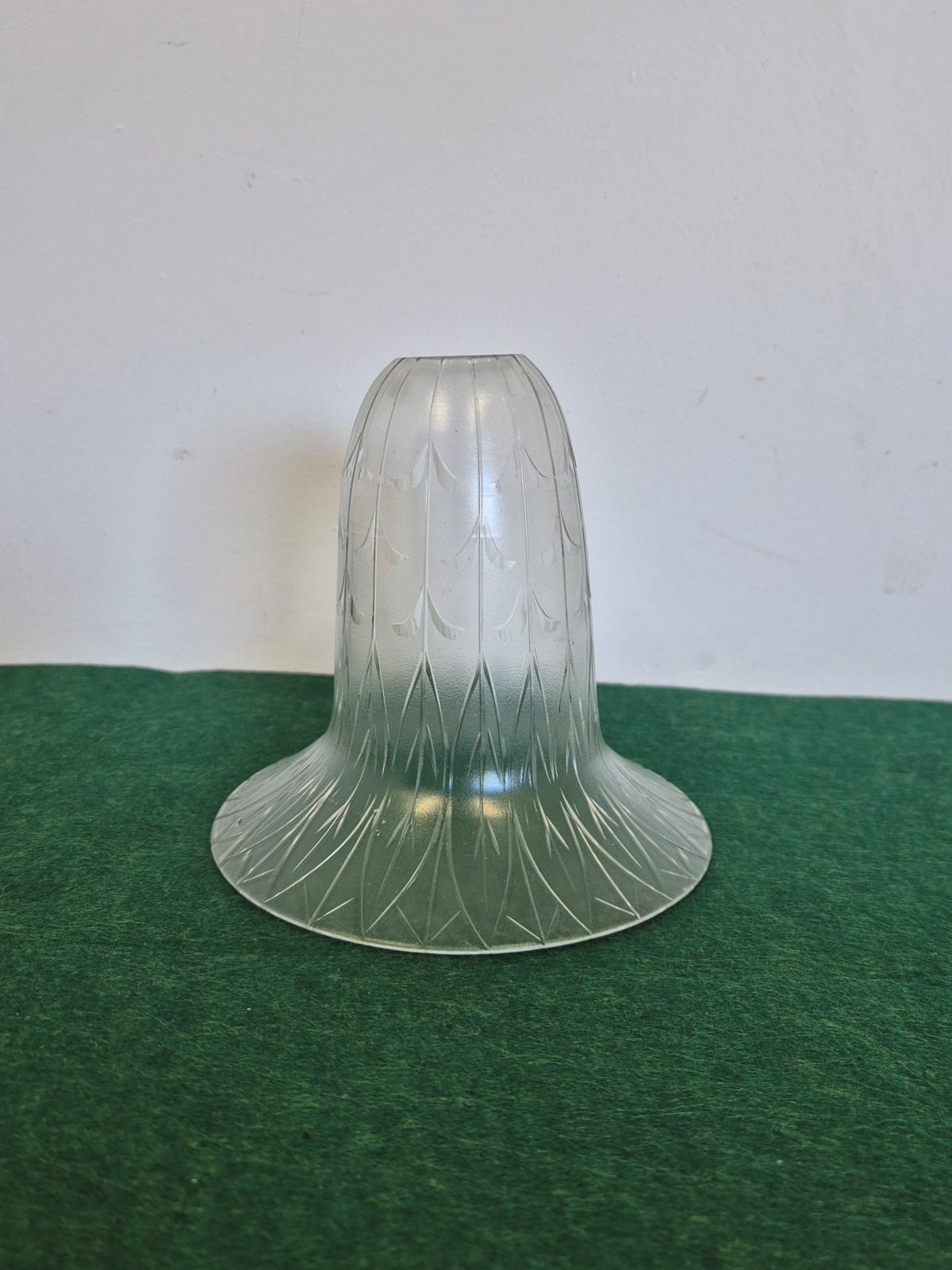 Unsigned | Small 'Bell' Lampshade | England c.1910