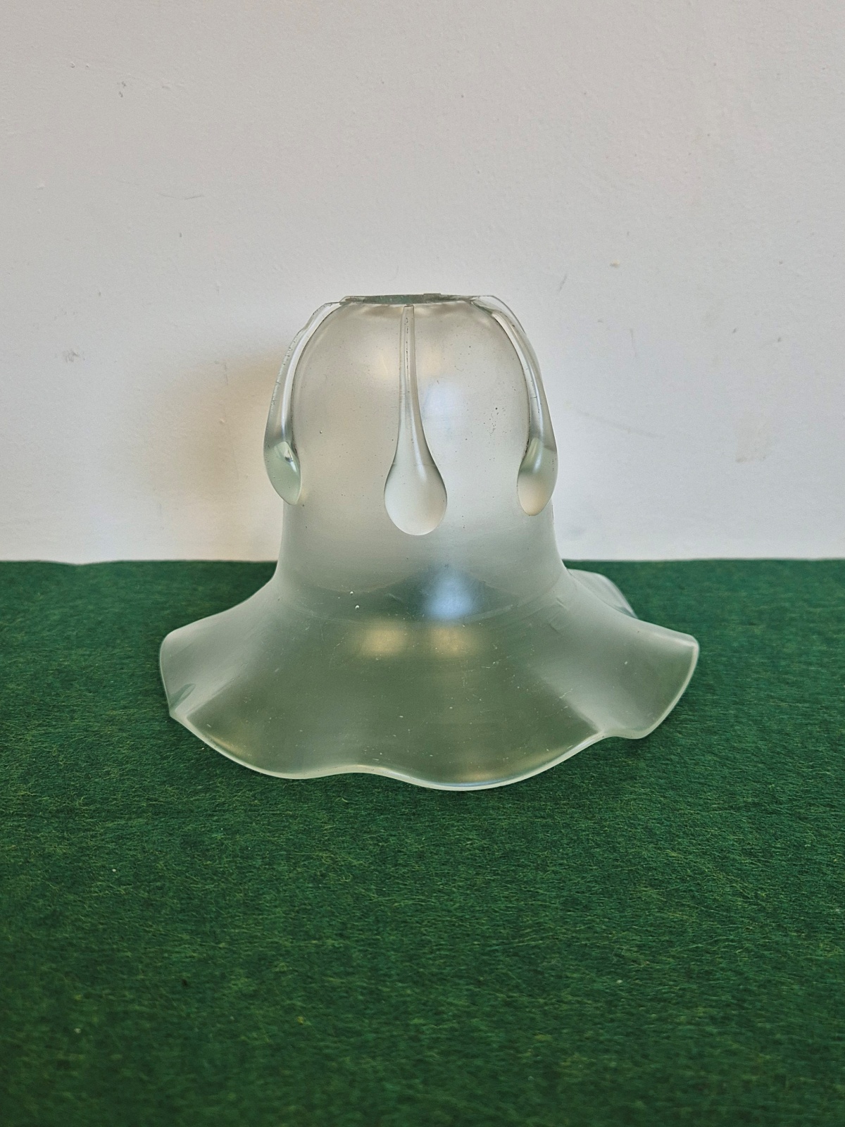 Stuart & Sons | Satin-glass "Teardrop" Lampshade | England c.1900