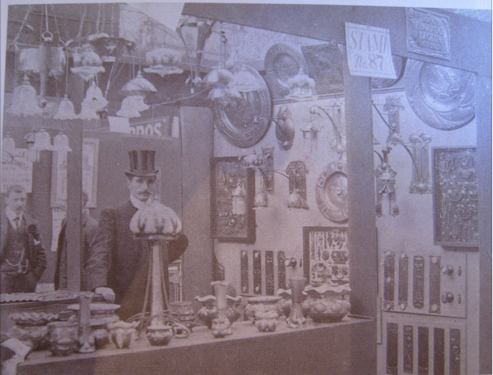 Style of Jesson, Birkett & Co. (Faulkner Bronze Co.) | Arts & Crafts Chandelier | England c.1900 - Image 11