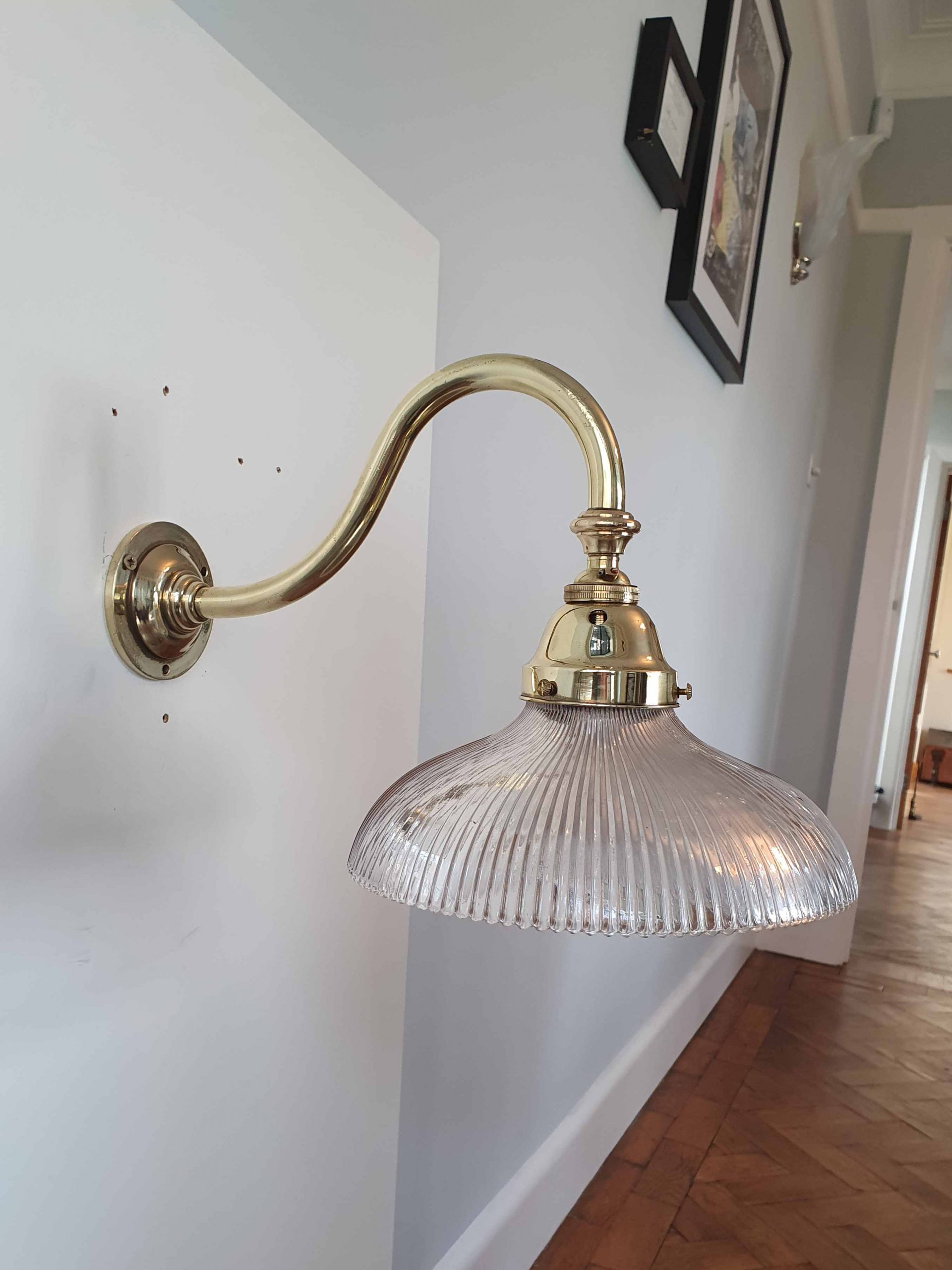 Unsigned | Edwardian Brass Picture Light | England Early c.20th | SOLD - Image 4