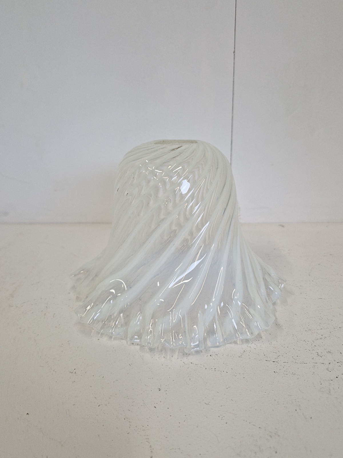 Unsigned | Opalescent Lampshade | England c.1910