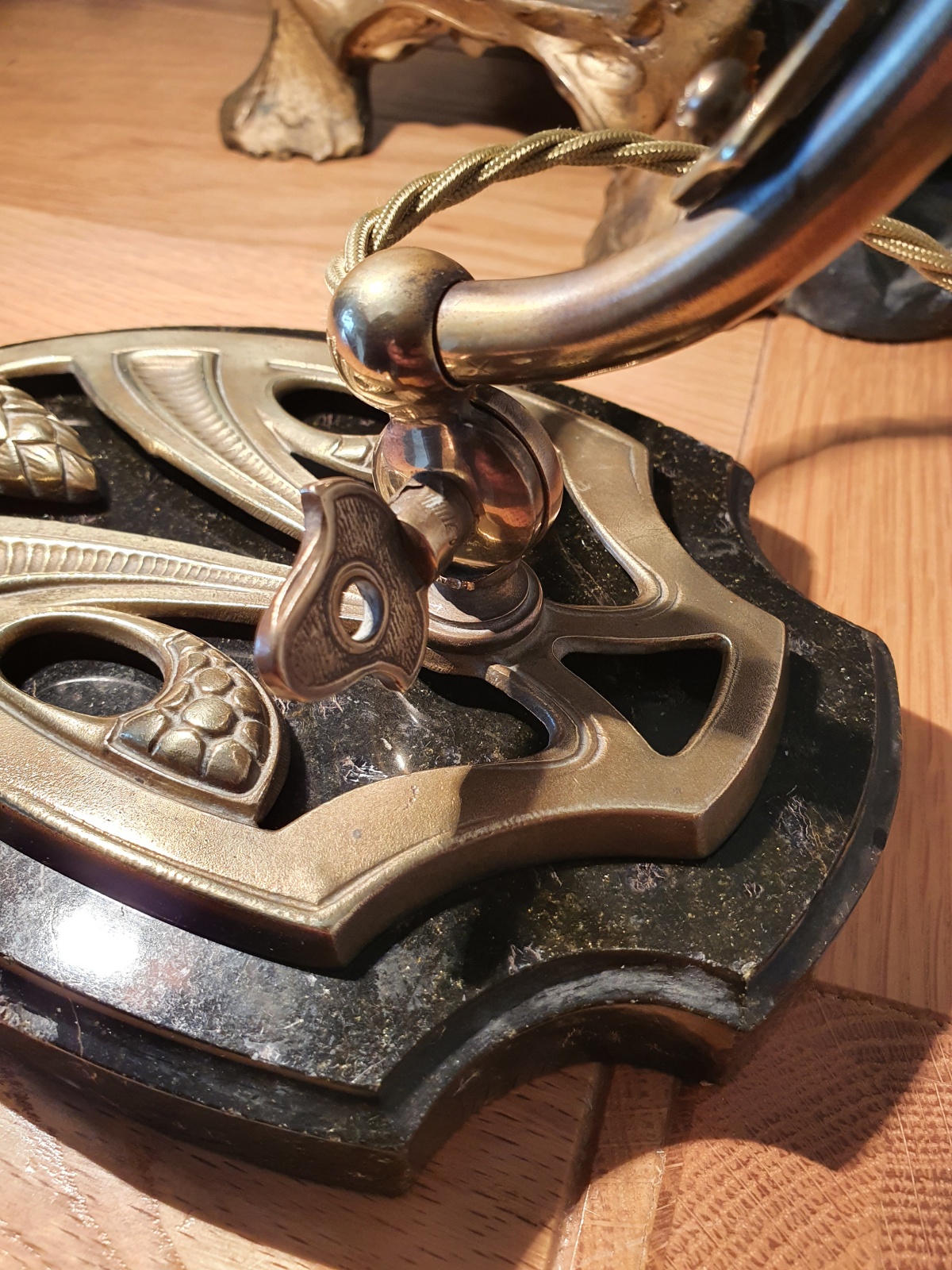 Unsigned | Jugendstil Desk Lamp | Germany c.1915 - Image 11