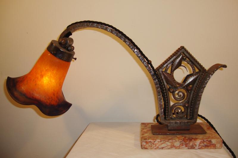 Marcel Vasseur & Muller Frères | Wrought Iron & Marble Base Piano Lamp - Image 3