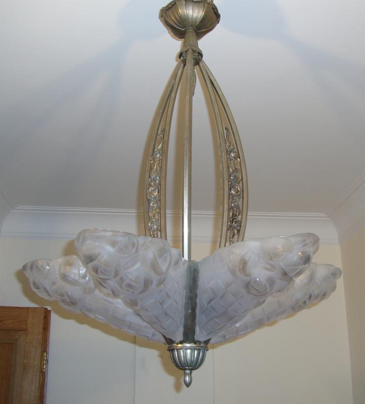 Verrerie D'art Degué | Nickelled-Bronze Art Deco Chandelier | France c.1925 - Image 4